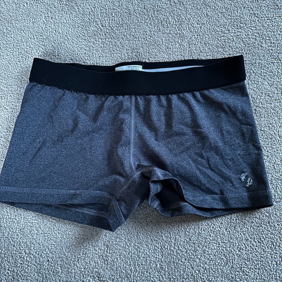 6 pairs of Soffe low rise spandex shorts girls XL (fits like a woman’s small) - Picture 2 of 8